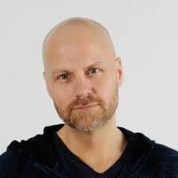 For andre nærmest en reddende engel. 100 Aron Profiler Linkedin