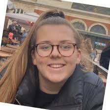 So happy to have graduated from BPP Law School with a Certificate of Higher  Education in Law and Legal Practice! It was a brilliant day to celebrate  completing my Apprenticeship with family