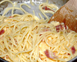 How To Make Egg And Bacon Spaghetti Craft Invaders Recipes Quick Meals Food