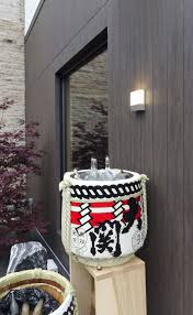 Fill your cart with color today! The Geometric Tv Wall Sconce Provides Intense Light With Warm White Leds Outdoor Lighting Application Tv Edge Lighting Outdoor Lighting Light Architecture