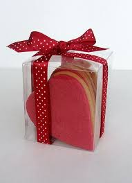 Cute valentine's day gifts for your other half. Vintage Heart Gift Box 2010 Valentines Day Cookies Valentine Cookies Cookie Gifts