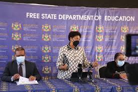Jun 19, 2021 · angie motshekga supports calls to vaccinate teachers but can't commit to a date. Schools To Reopen On 19 July Minister Motshekga Free State Central News