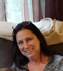 Irene Connolly's Instagram, Twitter & Facebook