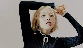 Currently, jun somin is promoting with kard and doing her yt channel she even uploaded on her yt. Netizens Think Kard Member Somin S Instagram Story Alludes To April S Bullying Scandal Allkpop