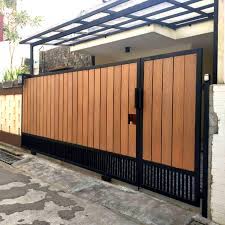 >> 08125227383 << untuk whatsapp kami. Harga Pagar Besi Kombinasi Grc Atau Wood Plank Berbagai Model Solusiruma Com