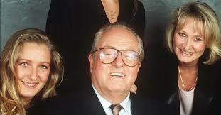 La saga Le Pen : le diable et les diablesses