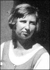 REICH, Annie (1902-1971) : Biblioteca