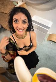 made a sex tape in a saree 😍