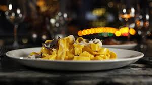 I ordered from tuscan kitchen for a party of 8 last weekend and everything went perfectly. Tuscan Kitchen Seaport Phantom Gourmet