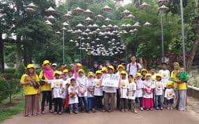 Wisatawan asal semarang dan sekitarnya kerap kali memadati tempat ini pada saat hari libur. Belajar Mengenal Satwa Di Kebun Binatang Ragunan Media Doeta Indonesia