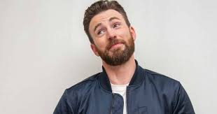 Vote for your favourite male celebrities whose first name starts with e. Chris Evans Is Reportedly Dating A Non Famous Woman Heartbroken Girls On Twitter Deserve Boxes Of Tissues