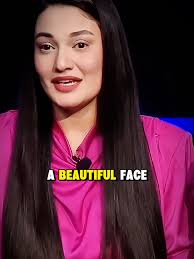 Muniba Mazari's Insights
