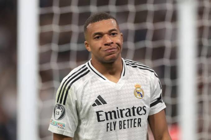 ريال مدريد يتعثر أمام أتلتيك بلباو في الدوري الإسباني