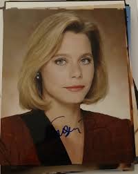 For Elaine Kelly. Here's Susan Dey signed autograph from 1976.