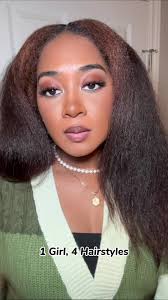 Lila Cox (@lilamalubelle)