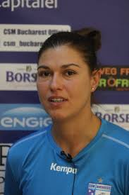 Oana Manea, pivotul echipei CSM București: ”Vreau copil”! Ce spune despre  Vasile Șiman, cel care i-a batjocorit tatăl