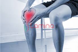 Lutut yang bengkak mungkin disebabkan oleh trauma, cedera yang berlebihan, atau penyakit atau berikut 7 penyebab lutut membengkak yang berhasil liputan6.com rangkum dari berbagai sumber. Lutut Bengkak Cairan Karena Menumpuk Di Dalam Klinik Patella
