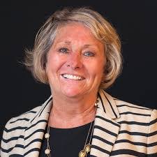 Suzanne Hoff's Instagram, Twitter & Facebook