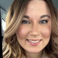 Kylie Thompson's Instagram, Twitter & Facebook