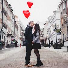 Maybe he adds some chocolates, roses and teddy bears in the gift box and gives you in a shape of the package. 29 Cute Valentine S Gift Ideas For Your Boyfriend
