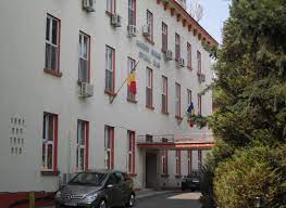 Cristian țopescu, internat de urgență la spitalul elias. Spitalul Universitar De UrgenÈ›Äƒ Elias Bdul MÄƒrÄƒÈ™ti Nr 17 Sector 1 BucureÈ™ti Tel 4 021 316 16 00 Fax 4 021 316 16 02