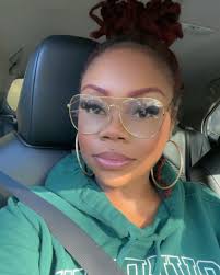 S\O! To Bernice McQueen for my daughter beautiful bridal shower cake I love  how this came out ❤️🥰❤️🥰