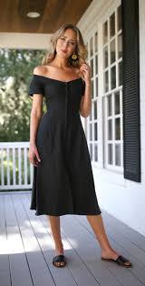 Weekend Style Black Linen Off The Shoulder Midi Dress Statement Earrings 1000 In 2020 Womens Fashion Dresses Casual Women S Fashion Dresses Dresses