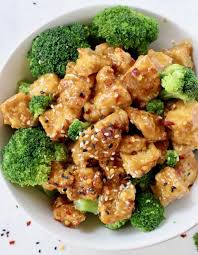 Sesame Tofu With Broccoli Recipe Veggie Society Recipe Tofu Recipes Sesame Tofu Vegetarian Recipes Healthy