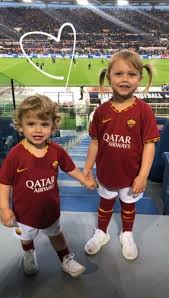 Maybe you would like to learn more about one of these? Roma Dzeko Dzeko Una I Dani Obisli Pocasni Krug Na Stadionu Olimpic Radio Sarajevo