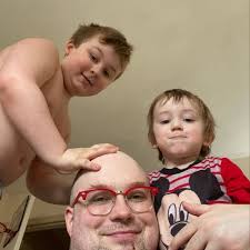 Noah Riggs (@noahdotcom) • Threads, Say more