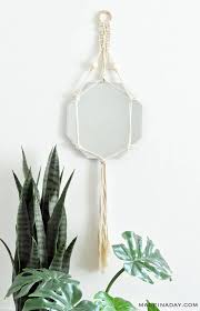 This is the art of knotting, and there are different knots like the larks head knot, the square knot, the half hitch knot and the flat knot that are used to make adorable. 18 Easy Macrame Projects For Beginners Upcycle My Stuff