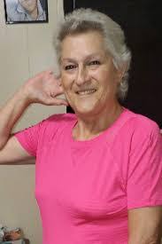 Christy Craft's Instagram, Twitter & Facebook