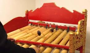 Permainan guoto meski sampai saat ini masih digemari oleh masyarakat sana, serta. Bahan Apa Yang Digunakan Dalam Pembuatan Alat Musik Tradisional Rindik Seni Musik Dictio Community