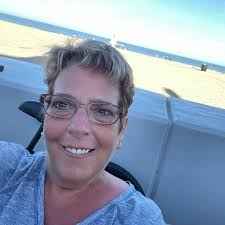 Same day tooth extraction and dental implant near Wintersville?