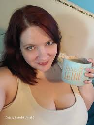 Happy Sunday and have a happy Easter. 🐰🥚🌸🌼