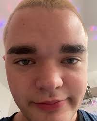 Casey Mull's Instagram, Twitter & Facebook