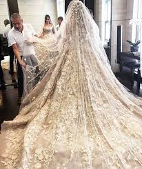 Final Fitting With Elie Saab Eliesaabworld Wedding Dress Elie Saab El Wedding Dresses Lebanese Wedding Dress Gorgeous Wedding Dress