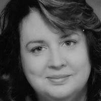 Lisa Chrouch-Johnson