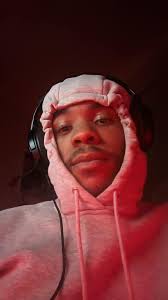 Live Right Now Tune In📸‼️ I Do Follow4Follow‼️ Drop Names In Comments 🔥📊