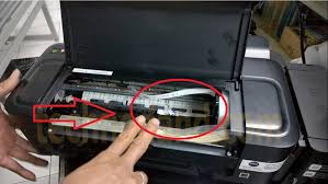 Cara reset manual epson l210. Cara Aman Melepas Ketas Nyangkut Atau Paper Jam Pada Printer Epson L Series