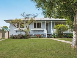 14 Crosshill Street, Leichhardt, Qld 4305