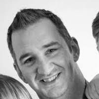 Andrew Starbuck's Instagram, Twitter & Facebook