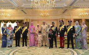 Yam pg muda abd qawi. Brunei Sultan S Daughter Weds In Elaborate Ceremony Arab News
