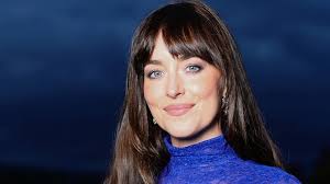 Body confidence influencer has the best video response to trolls