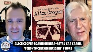 Talkin' (More) 'Bout Van Halen w/ Corey Morissette & Mark Camire of And The  Podcast Will Rock [Episo