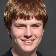 Dave Gary's Instagram, Twitter & Facebook