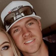 Shane Honeycutt's Instagram, Twitter & Facebook