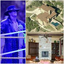 Austin drew the biggest gate attendance record for his third title reign the average house show attendance for this time with austin as champion would draw around 14000 fans a show this is more. The Lavish Houses Of Your Favorite Wwe Superstars Bumppy
