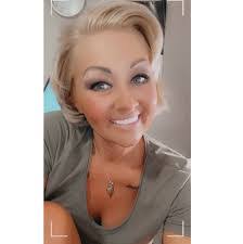 Carrie Luckey's Instagram, Twitter & Facebook