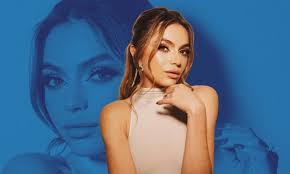 Sofía Castro revela su vestido de novia, así es el increíble modelo con  cientos de flores